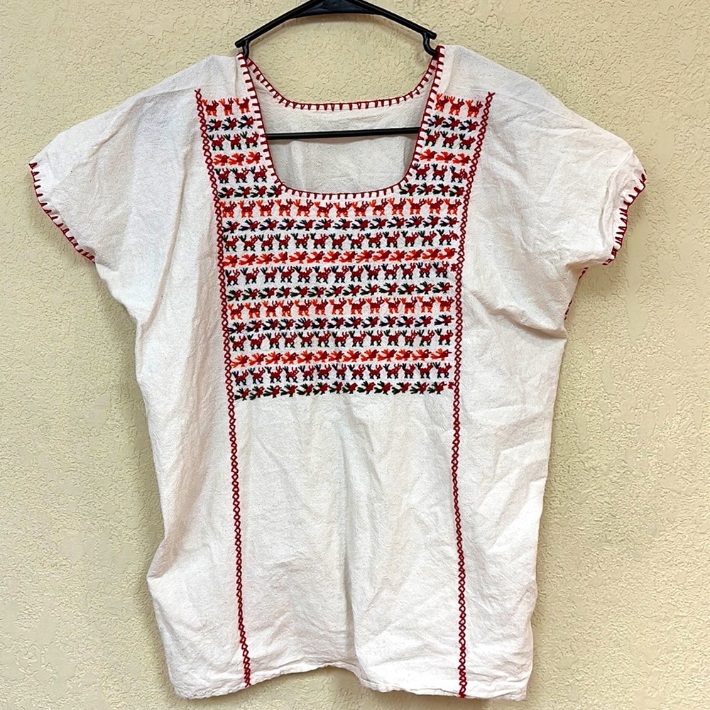 EUC🔹️Boho embroidered top blouse size Small